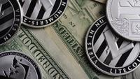Tiro rotativo de Bitcoins (cryptocurrency digital) - BITCOIN LITECOIN 659