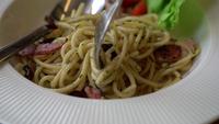 Spaghetti à rouler à la fourchette