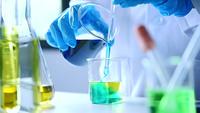 Experiências científicas no laboratório